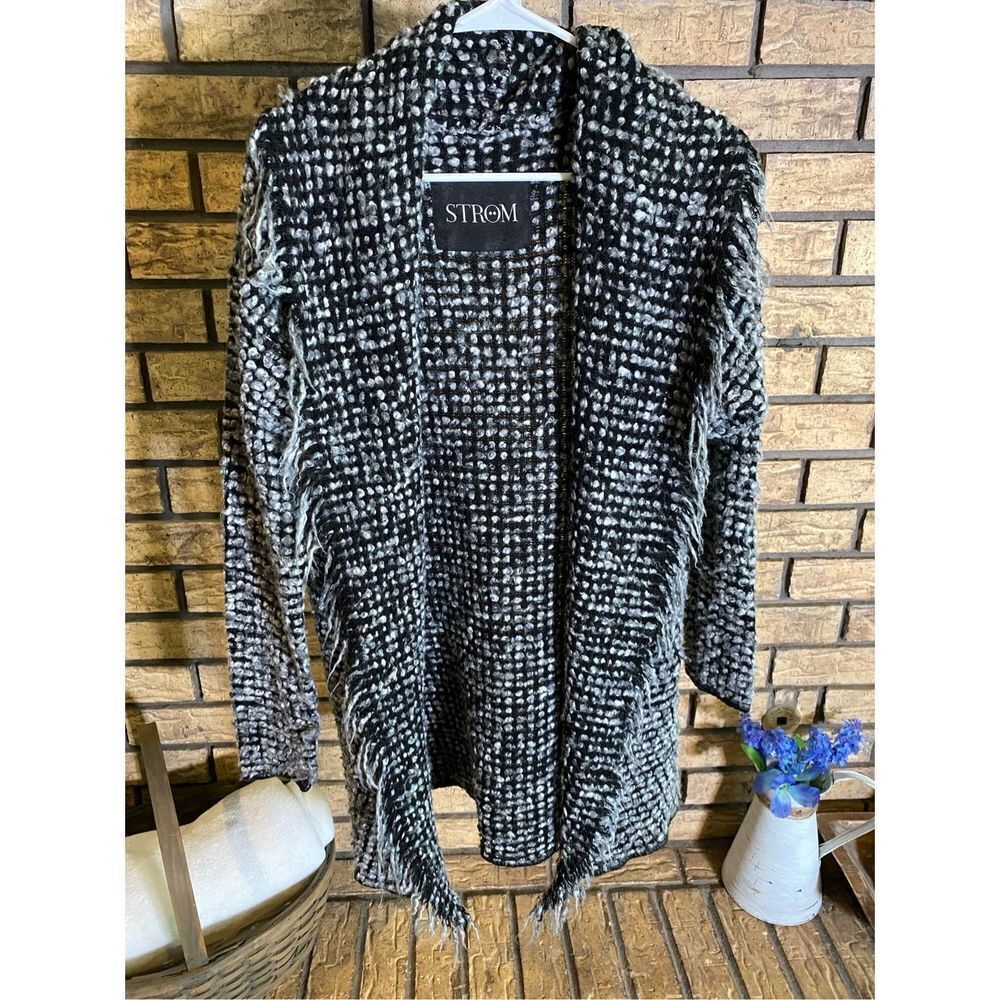 Strom Open Front Women’s Cardigan